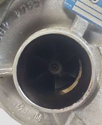 Peugeot 5008 Turbo 53044994 V758078980 53039700121