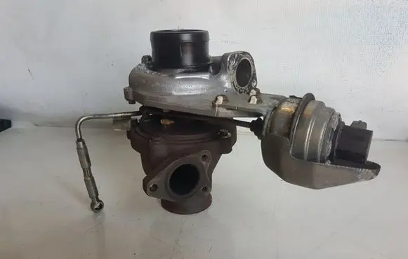 Opel Insignia A Turbo 55570748 7861371 MDV07257R