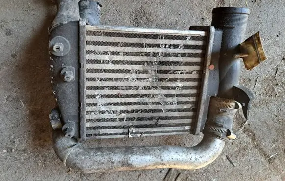 Audi A6 S6 C6 4F Intercooler radiator 4F0145806