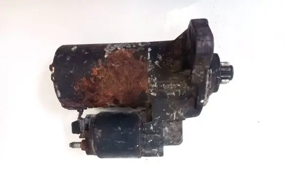 Volkswagen Golf IV Starter motor 1005821879