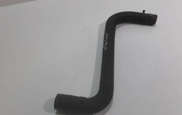 Subaru Impreza III Engine coolant pipe/hose