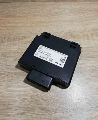 Audi Q5 SQ5 8R Voltage converter/converter module 8K0959663B