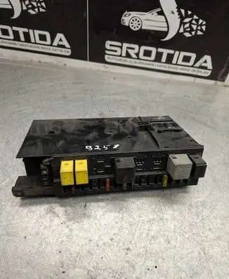 Mercedes-Benz CLK A209 C209 SAM control unit 2095451501 5DK00848602