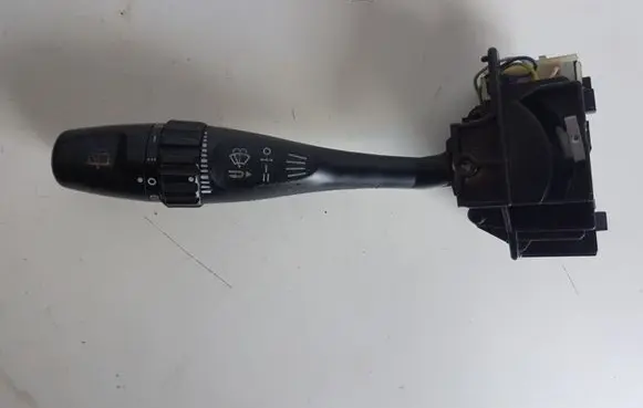Mitsubishi Montero Wiper control stalk