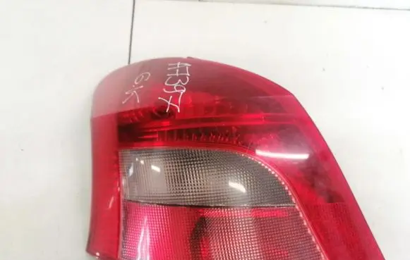 Toyota Yaris Rear/tail lights