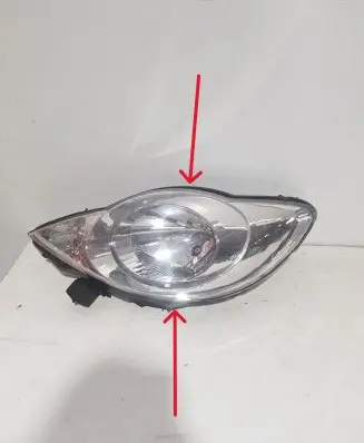 Peugeot 107 Headlight/headlamp 89032403