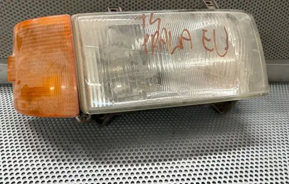 Volkswagen Transporter - Caravelle T4 Headlight/headlamp