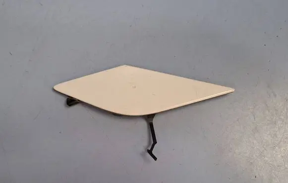 Peugeot 308 Front tow hook cap/cover 9837864980