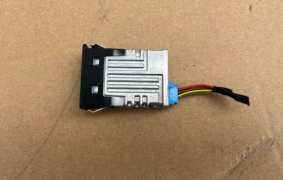 BMW X5 G05 USB socket connector 5A84163 8410 19163010