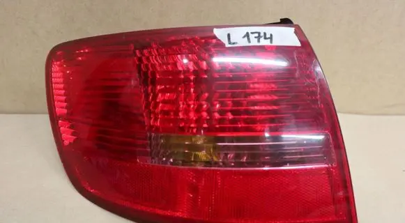 Audi A6 S6 C6 4F Rear/tail lights 4F9945095 89037745