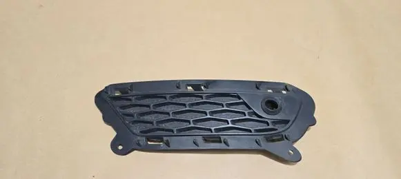 Land Rover Evoque I Front fog light trim/grill GJ3215A299C
