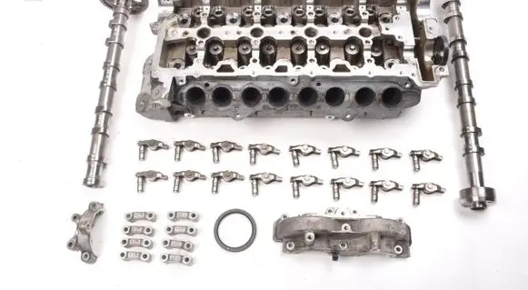 Volvo V40 Engine head 31430110