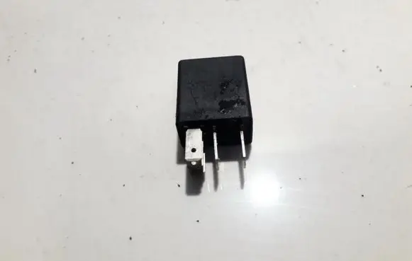 Renault Laguna II Other relay 7700414484 29201041