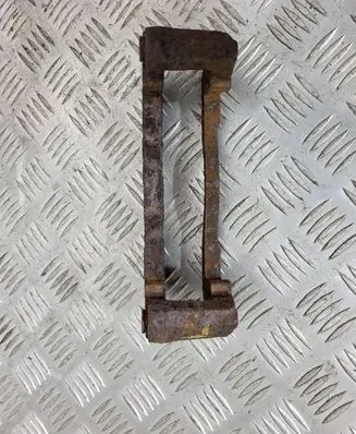 Hyundai Terracan Front Brake Caliper Pad/Carrier 