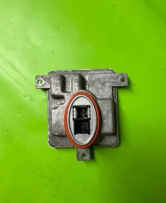 BMW 5 F10 F11 Headlight ballast module Xenon 7318327