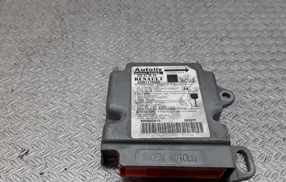 Renault Scenic I Airbag control unit/module 600639500 8200117652A