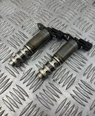 BMW 1 E81 E87 Camshaft vanos timing valve 7561264