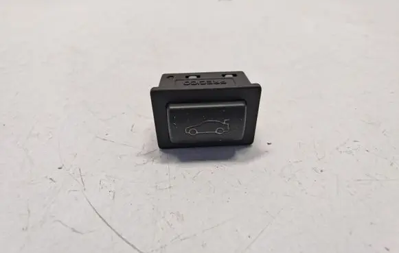 BMW 3 F30 F35 F31 Tailgate opening switch 9200316 61319200316 61316921846