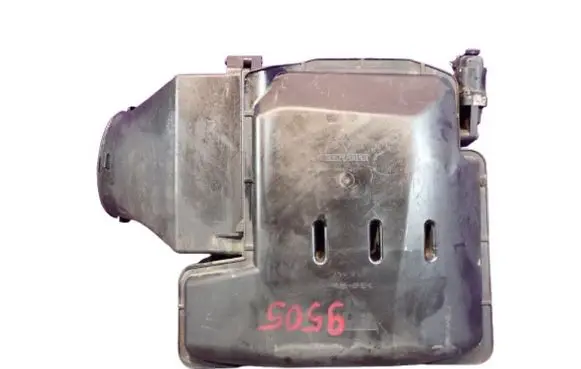 Dacia Logan I Air filter box