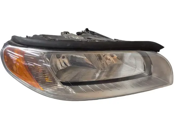 Volvo V70 Headlight/headlamp 31214352 112027
