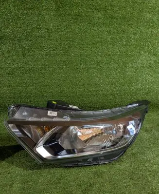 Hyundai i20 (BC3 BI3) Headlight/headlamp 92101Q0000