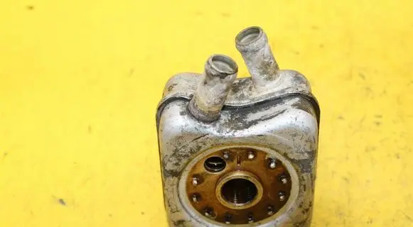 Engine oil radiator