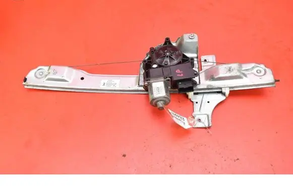 Peugeot 208 I Front door window regulator with motor 9673153280