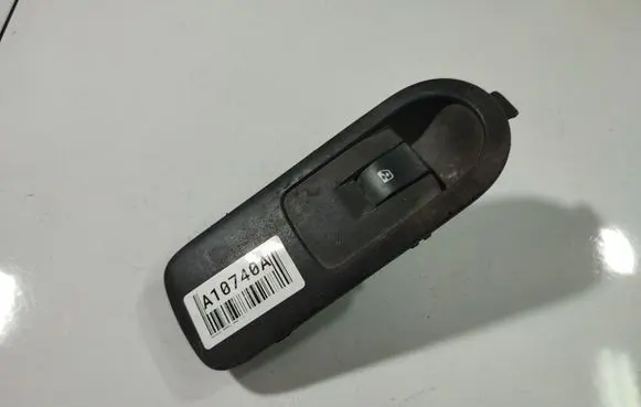 Renault Scenic II - Grand scenic II Electric window control switch 156013740