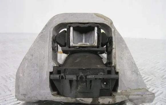 Renault Austral Engine mount vacuum valve 112329241R