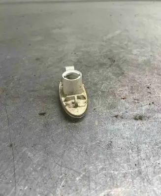 Front fender indicator light
