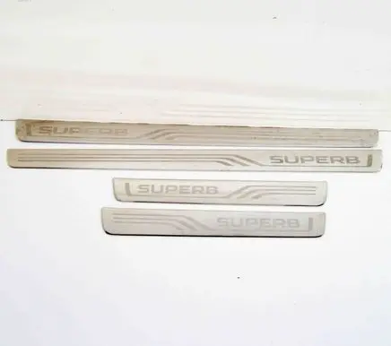 Skoda Superb B8 (3V) sill trim set (inner) 3V0853814F 3V0853557F