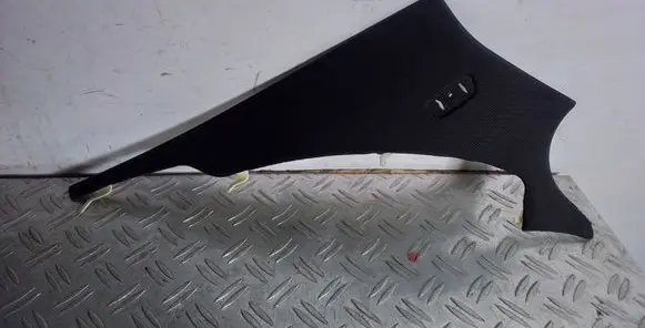 BMW 6 F06 Gran coupe (C) pillar trim 8054075