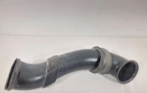 Audi Q7 4L Air intake duct part 7L6129752B 7L6129609C
