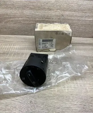 Volkswagen PASSAT B5 Light switch 1T0941531