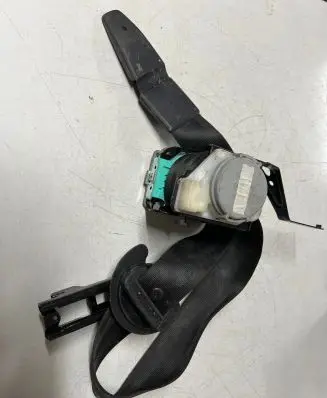Porsche Cayenne (92A) Front seatbelt 3066322