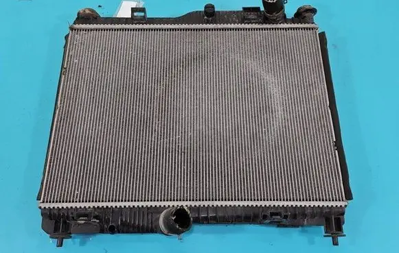 Coolant radiator