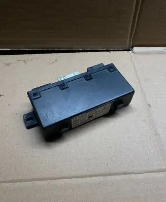 BMW 5 E39 Comfort/convenience module 613569042559 689667