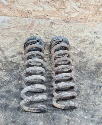 Mercedes-Benz E W211 Rear coil spring rubber mount