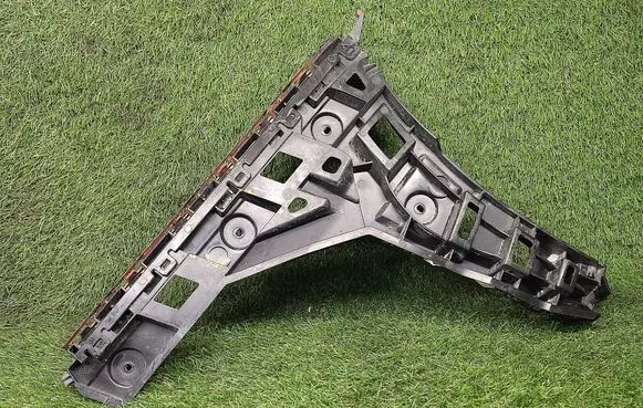Volkswagen Jetta USA Rear bumper mounting bracket 17A807394