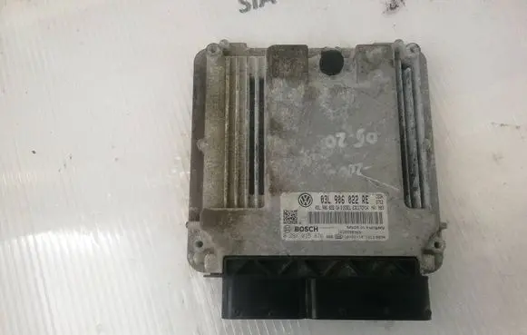 Audi A4 S4 B6 8E 8H Engine control unit/module ECU 0281015876 03L906D22RE