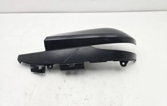 Toyota RAV 4 (XA40) Front door wing mirror part G095 UAC0ATED