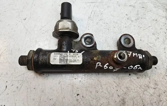 Peugeot 607 Fuel main line pipe A2C20001297