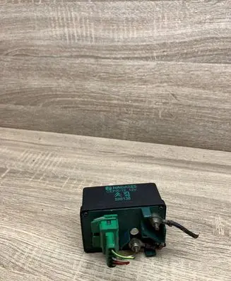 Peugeot 307 Glow plug pre-heat relay 598138