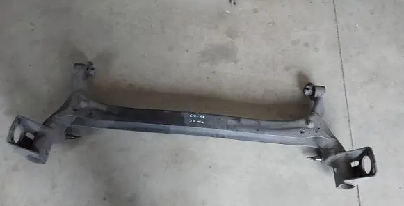 Toyota Corolla Verso AR10 Rear axle beam 