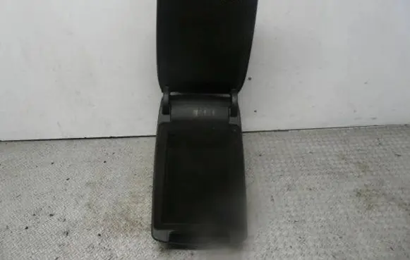 Audi A6 Allroad C6 Armrest