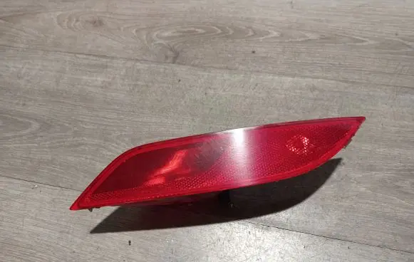 Volvo V40 Rear fog light 31290576