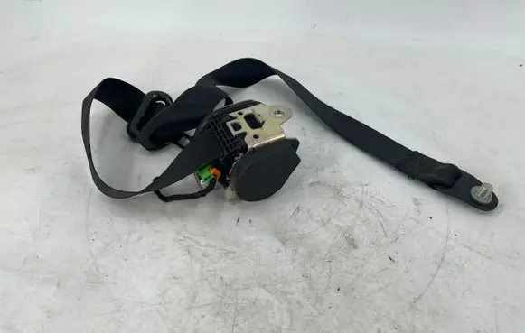 Mercedes-Benz Vito Viano W639 Front seatbelt 63986039859A86