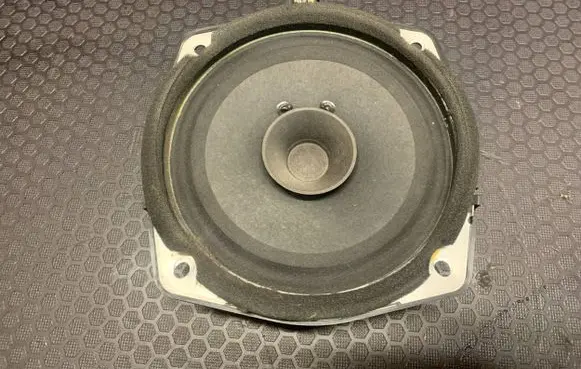 Hyundai Terracan Rear door speaker 96310H1010