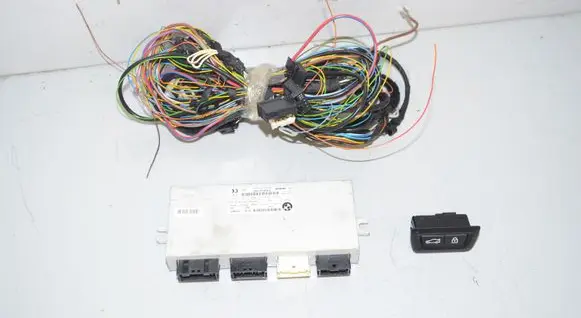 BMW 5 F10 F11 Tailgate/trunk control unit/module 9275121 7333928 61319275121