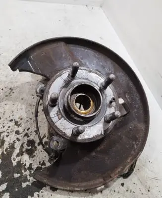 Opel Insignia A Front wheel hub spindle knuckle